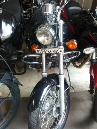 Bajaj Avenger 220cc 2014