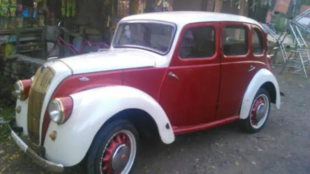 Vauxhall J - 1939