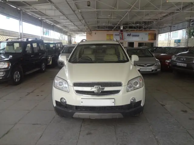 Chevrolet Captiva LTZ AWD AT 2010
