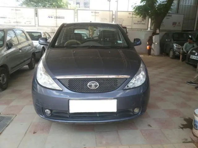 Tata Indica Vista Aura 1.2 Safire 2010