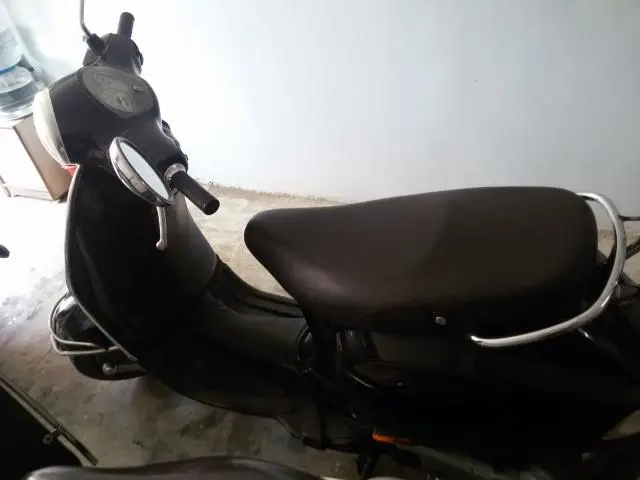 Piaggio Vespa 125cc 2012