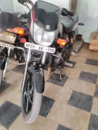 Bajaj Platina 125cc 2010