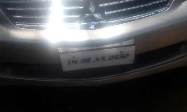 Mitsubishi Lancer LXD 2.0 2010