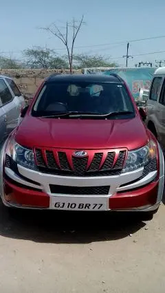 Mahindra XUV500 W8 2014