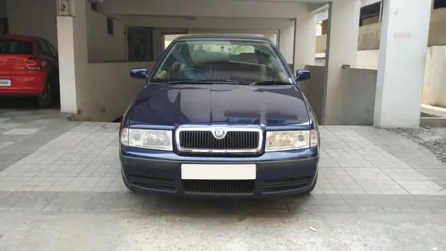 Skoda Octavia ELEGANCE 2.0 MPI 2003