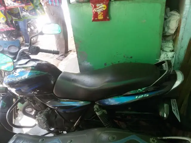 Bajaj Discover 125ST 2012