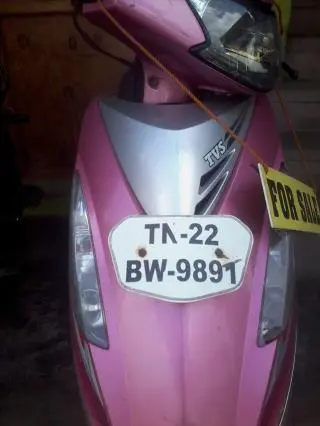 TVS ScootyStreak 100 cc 2013