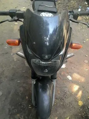 Bajaj Pulsar 150 DTS-i  150cc 2011_623012918