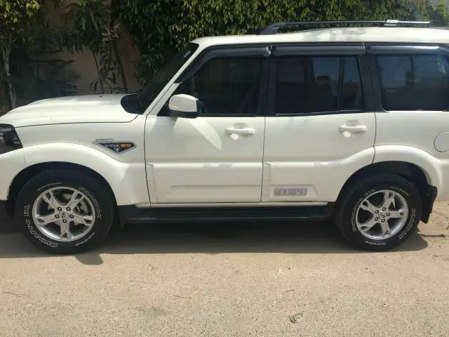 Mahindra Scorpio GETAWAY 2WD 2011