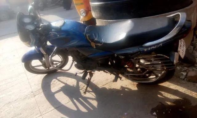 Bajaj Platina 100cc 2009