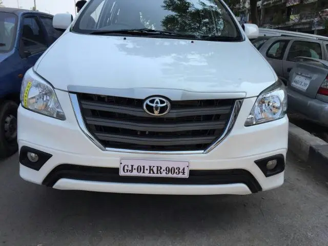 Toyota Innova 2.5 G 7 STR BS III 2014