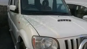 Mahindra Scorpio VLX 2WD AIRBAG BS III 2010