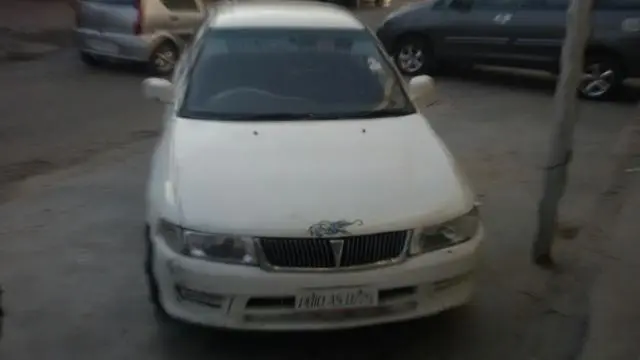 Mitsubishi Lancer GLXD 2.0 2001