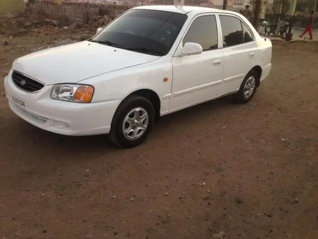Hyundai Accent CNG 2010