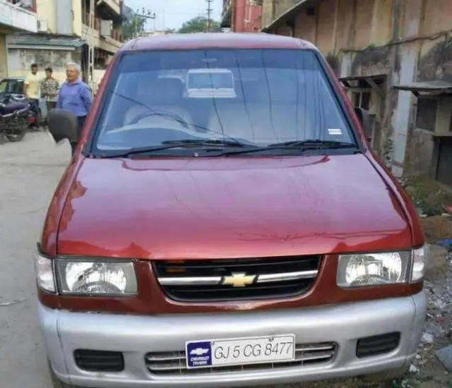 Chevrolet Tavera NEO LS B3 7 STR BS III 2006