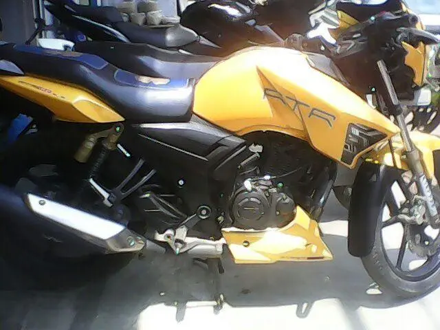TVS Apache RTR 180cc 2012