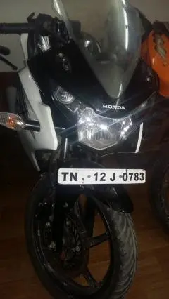 Honda CBR 150R 150cc 2015
