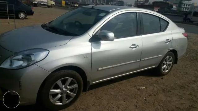 Nissan Sunny XV DIESEL 2012