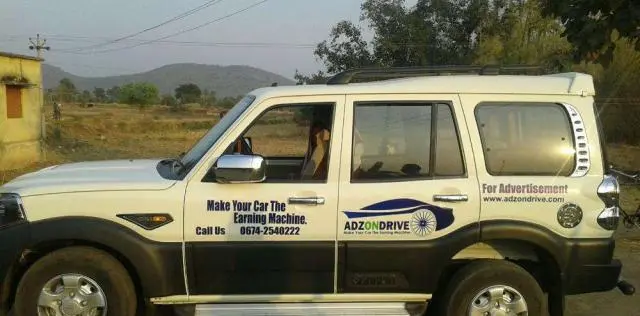 Mahindra Scorpio S10 2015