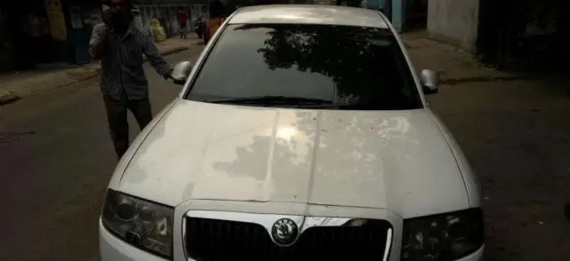 SKODA SUPERB 2.5 TDI 2004