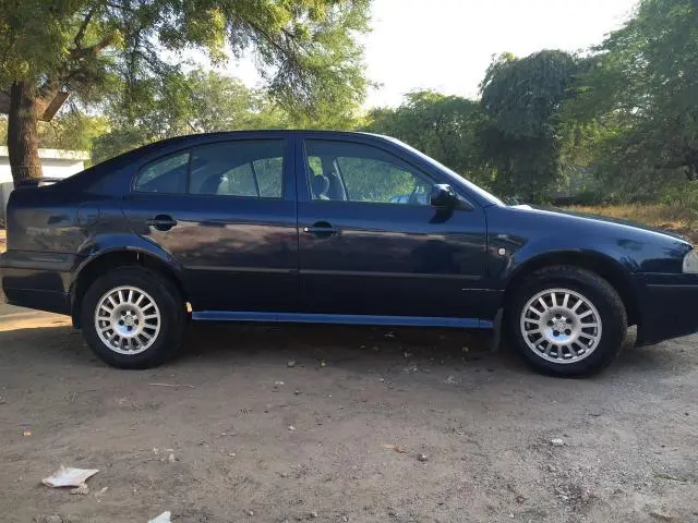 SKODA SUPERB 2.5 TDI 2005