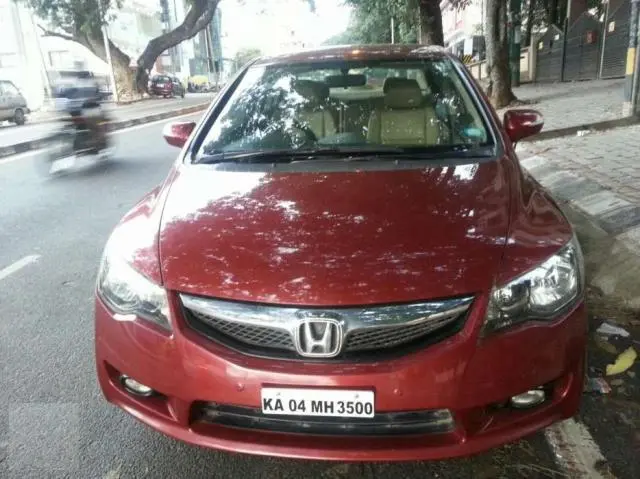 Honda Civic 1.8 MT 2010