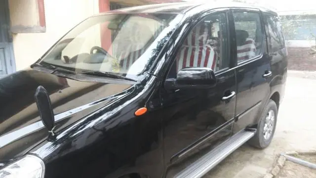 Mahindra Xylo E2 2011