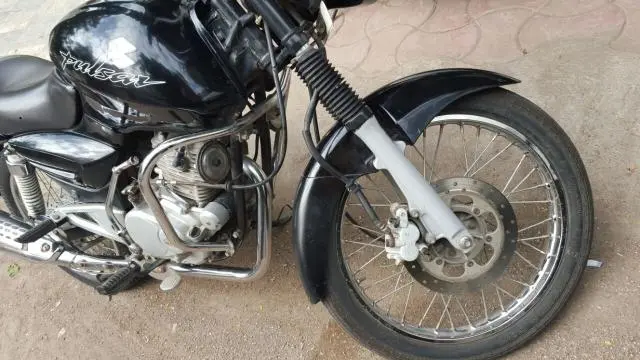 Bajaj Pulsar 150cc 2004
