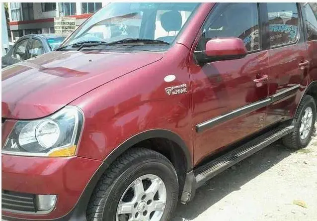 Mahindra Xylo E9 BS IV 2012