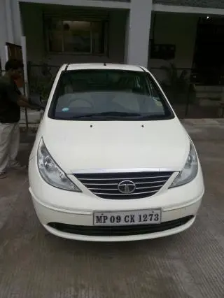 Tata Indica Vista LX Quadrajet 2013