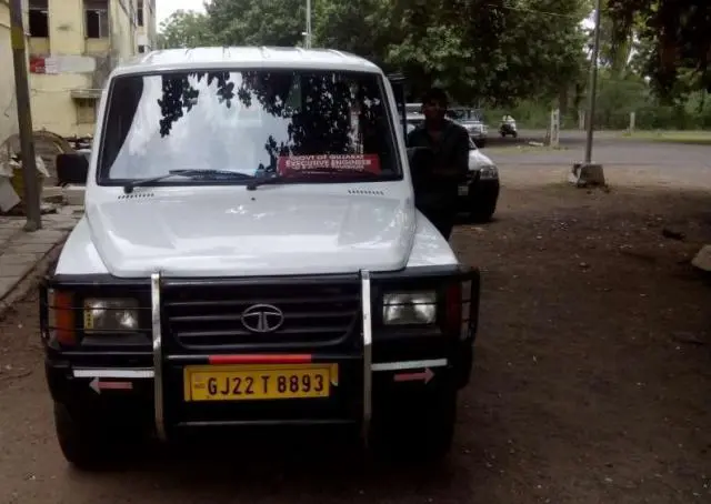 Mahindra Bolero SLX 4WD 2011
