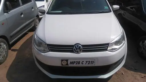 Volkswagen Polo COMFORTLINE 1.2L PETROL 2011