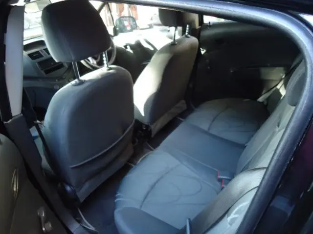 Chevrolet Beat LS Petrol 2011