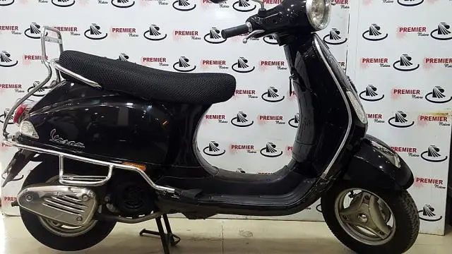 Piaggio Vespa 125cc 2013