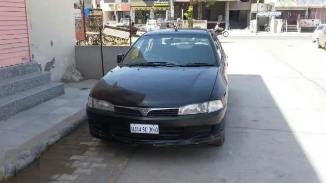 Mitsubishi Lancer SFXD 2.0 2001