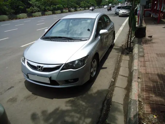 Honda Civic 1.8V MT 2010