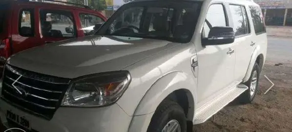 Ford Endeavour 4x4 AT 2012