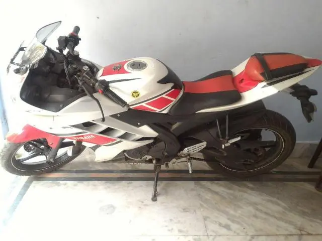 Yamaha YZF-R15 150cc 2012