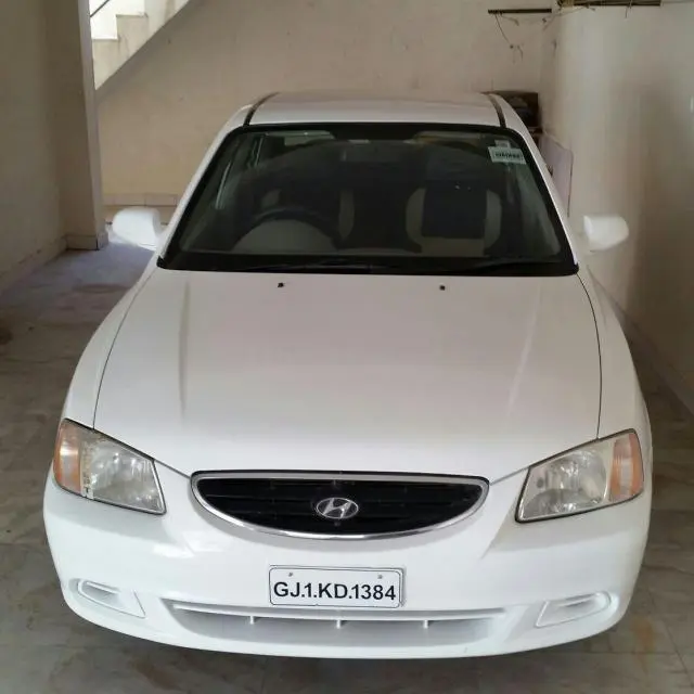 Hyundai Accent CNG 2010