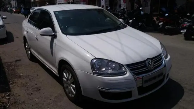 Volkswagen Jetta Highline TDI AT 2010