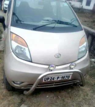 Tata Nano LX 2011