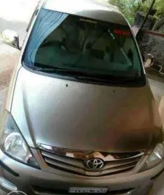 Toyota Innova 2.5 G4 7 STR 2010