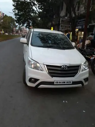 Toyota Innova 2.5 Z 7 SEATER 2014