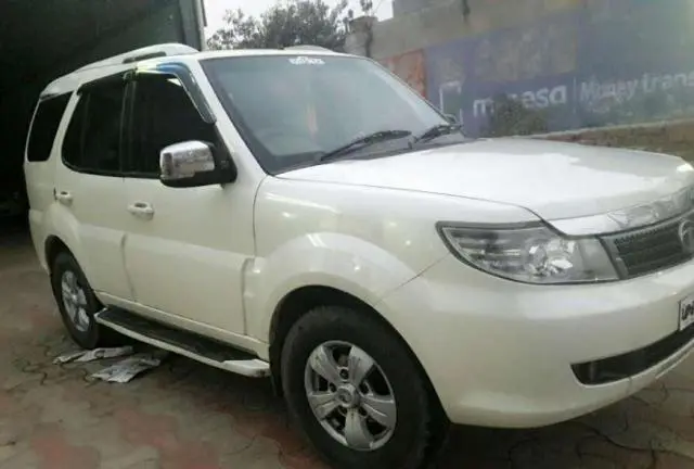 Tata Safari Storme 2.2 VX 4x4 2014