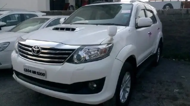 Toyota Fortuner 3.0 4X4 MT 2014