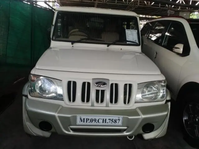 Mahindra Bolero SLX BS III 2010