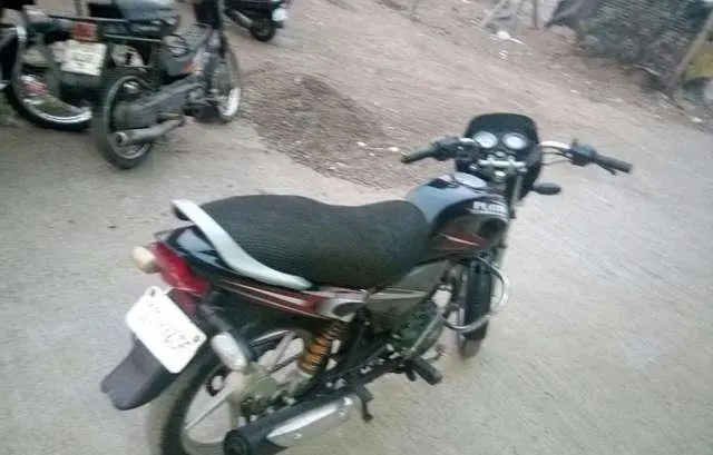Bajaj Platina 100cc 2013