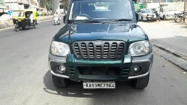 Mahindra Scorpio 2.6 DX CRDE 2005