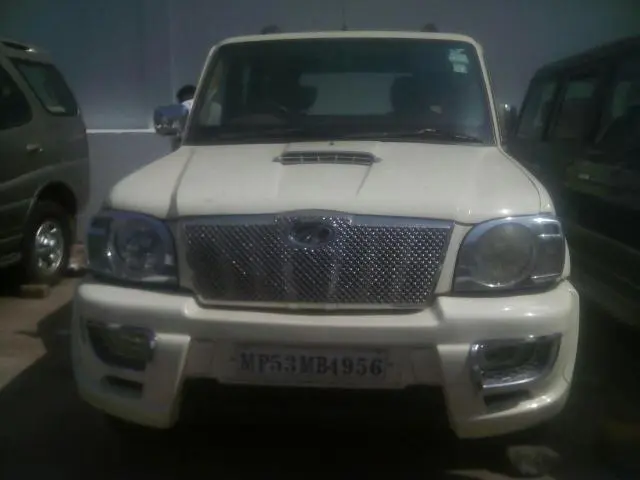 Mahindra Scorpio SLX 2.6 TURBO 7 STR 2009