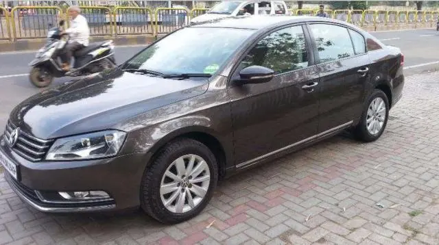 Volkswagen Passat Bluemotion M / T 2012